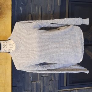 Vince camuto small gray mock neck sweater with pom pom arms